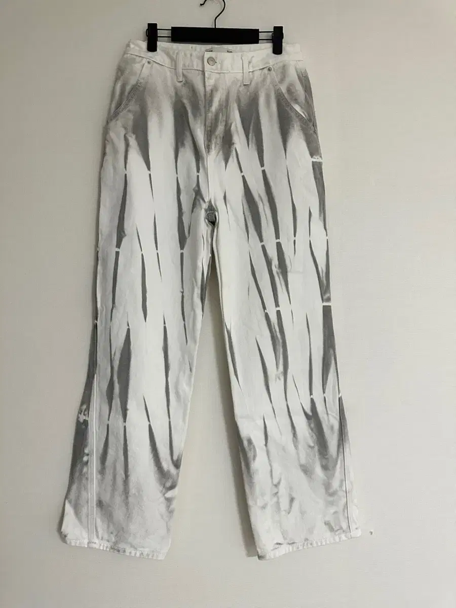 MATIN KIM | 마뗑킴 Matin Kim Nylon Cargo Work Pants Brown #마뗑킴